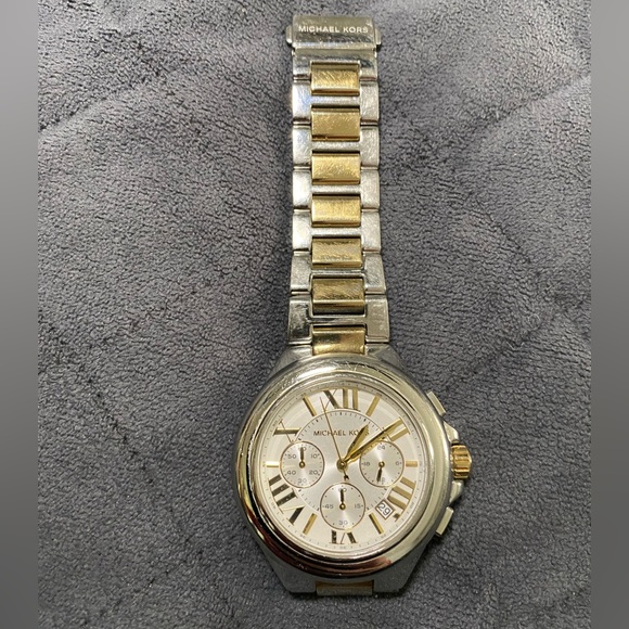 Michael Kors Camille MK5653 women's watch NEEDS NEW BATTERY - Picture 6 of 6